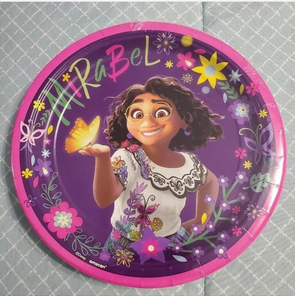 Disney Encanto Mirabel Paper Lunch Plates 9" Birthday Party Bundle 32 ct - Picture 2 of 3